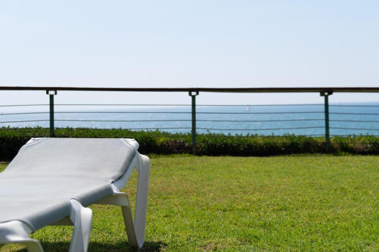 Sea View Stylish 1Br With Balcony By Beachfront Stay Herzliya Ngoại thất bức ảnh